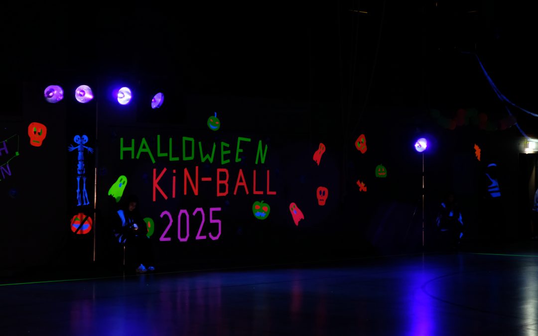 Gruselig gute Stimmung Halloween-Kinball-Turnier 2025!